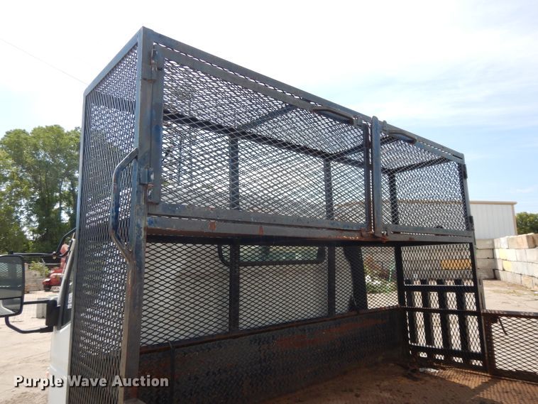 image for item DJ3471 2007 Mitsubishi Fuso FE  flatbed truck