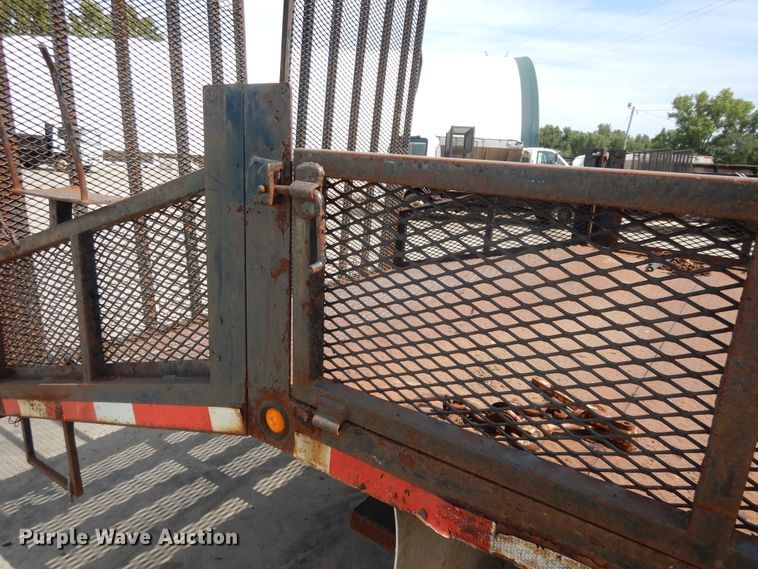 image for item DJ3471 2007 Mitsubishi Fuso FE  flatbed truck