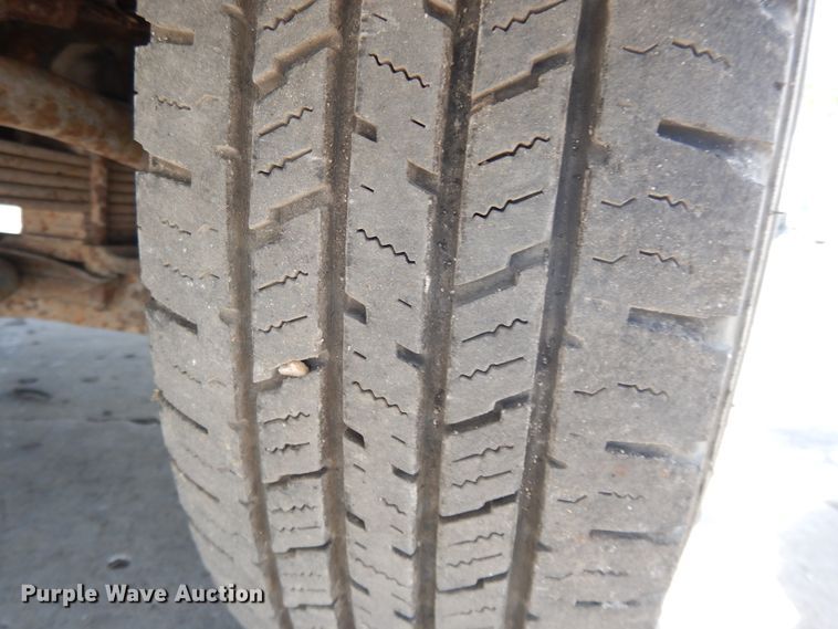 image for item DJ3471 2007 Mitsubishi Fuso FE  flatbed truck