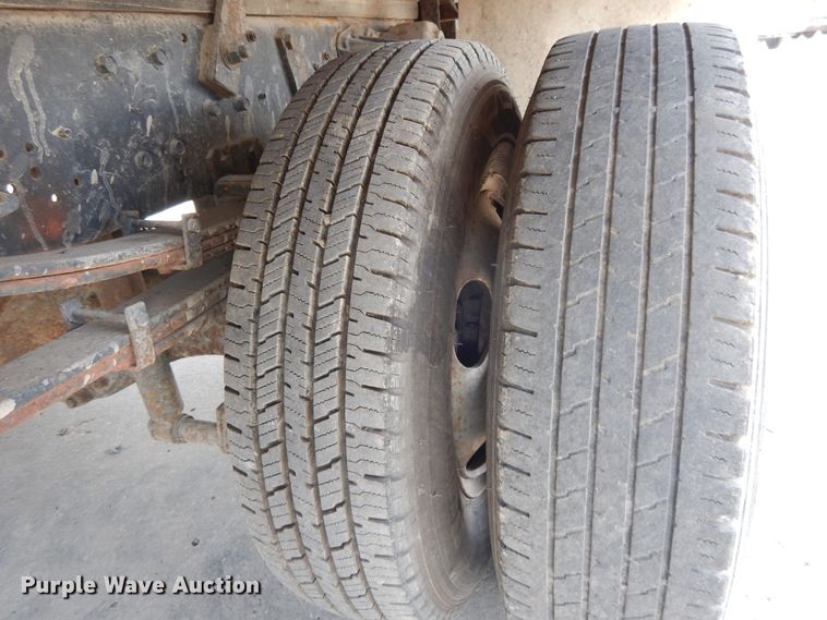 image for item DJ3471 2007 Mitsubishi Fuso FE  flatbed truck