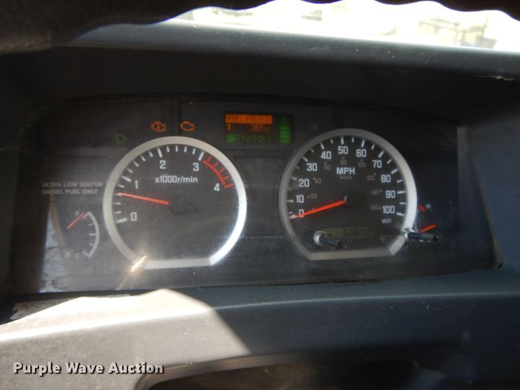 image for item DJ3474 2011 Isuzu NPR  flatbed truck