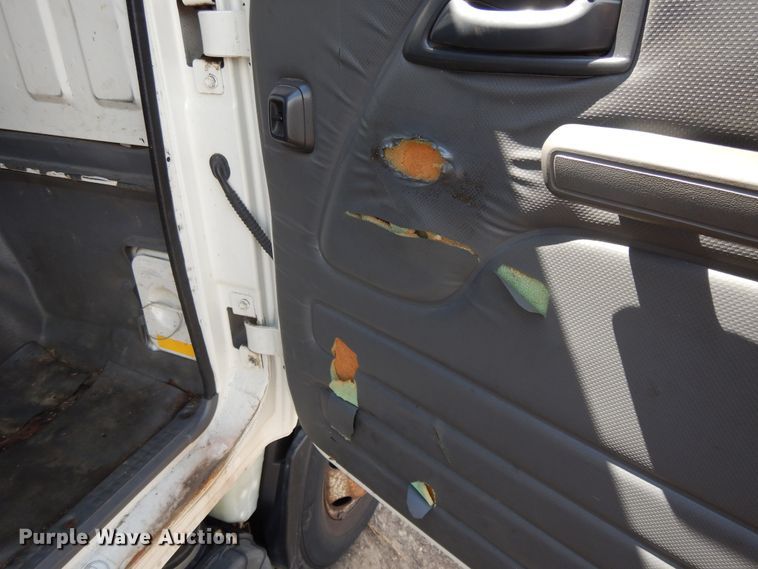 image for item DJ3474 2011 Isuzu NPR  flatbed truck