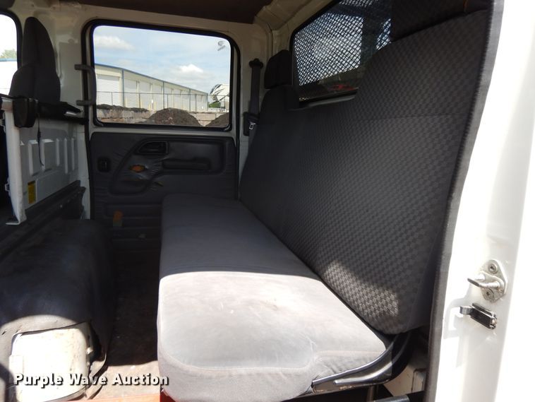 image for item DJ3474 2011 Isuzu NPR  flatbed truck