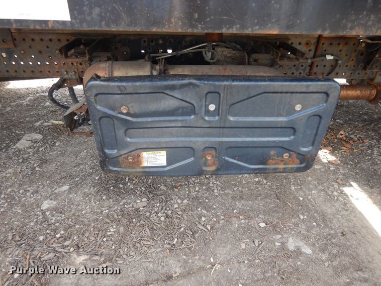 image for item DJ3474 2011 Isuzu NPR  flatbed truck