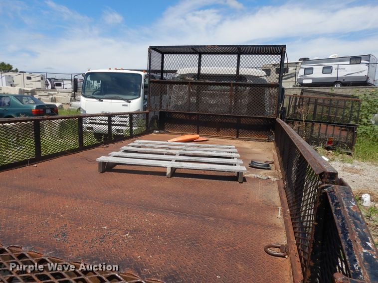 image for item DJ3475 2002 Mitsubishi Fuso FE  flatbed truck