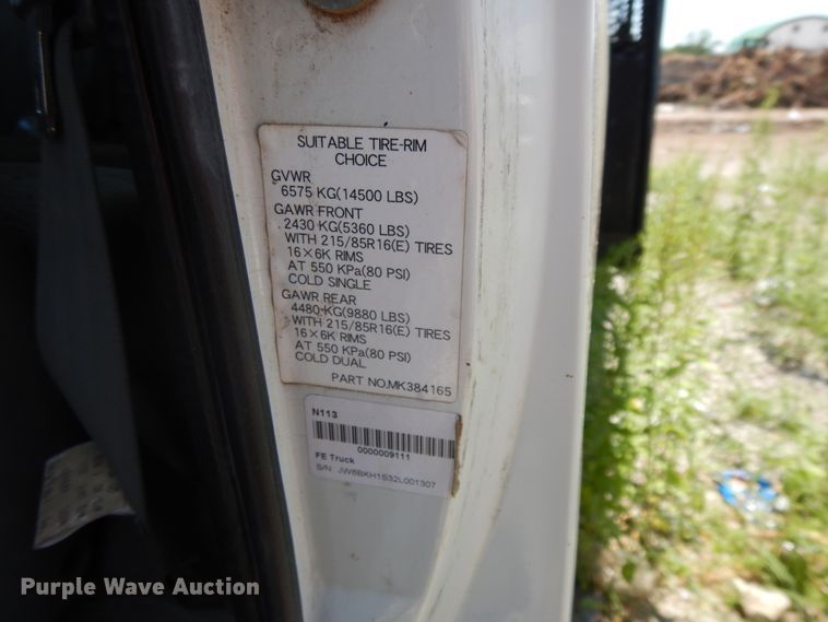 image for item DJ3475 2002 Mitsubishi Fuso FE  flatbed truck