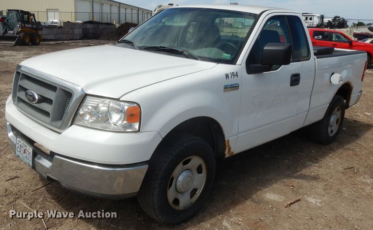 image for item DJ3478 2004 Ford F150  pickup truck