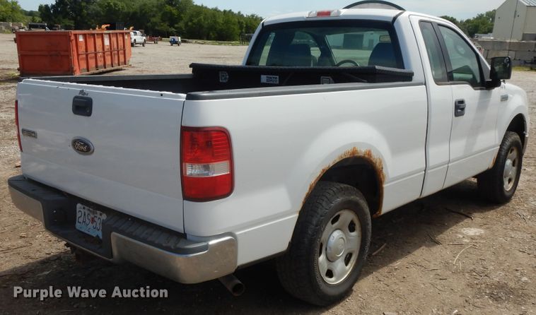 image for item DJ3478 2004 Ford F150  pickup truck