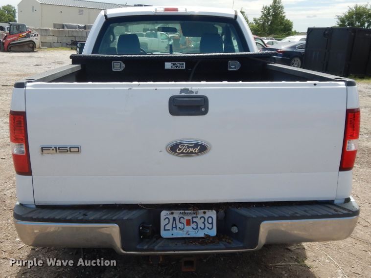 image for item DJ3478 2004 Ford F150  pickup truck