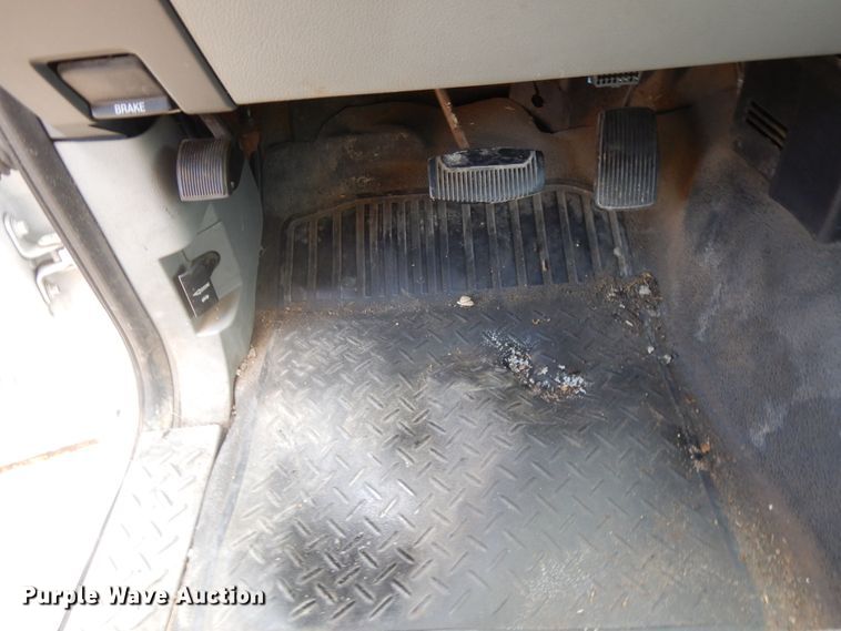 image for item DJ3478 2004 Ford F150  pickup truck