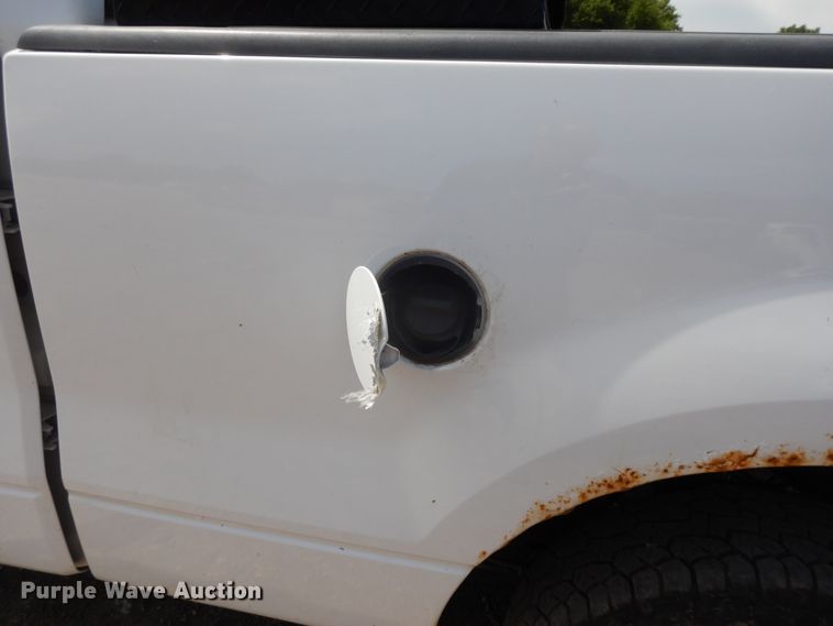 image for item DJ3478 2004 Ford F150  pickup truck