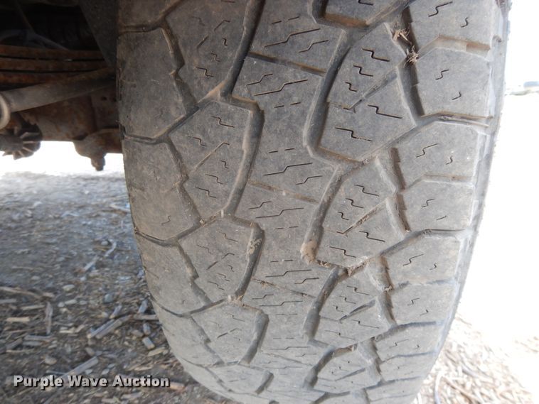 image for item DJ3478 2004 Ford F150  pickup truck