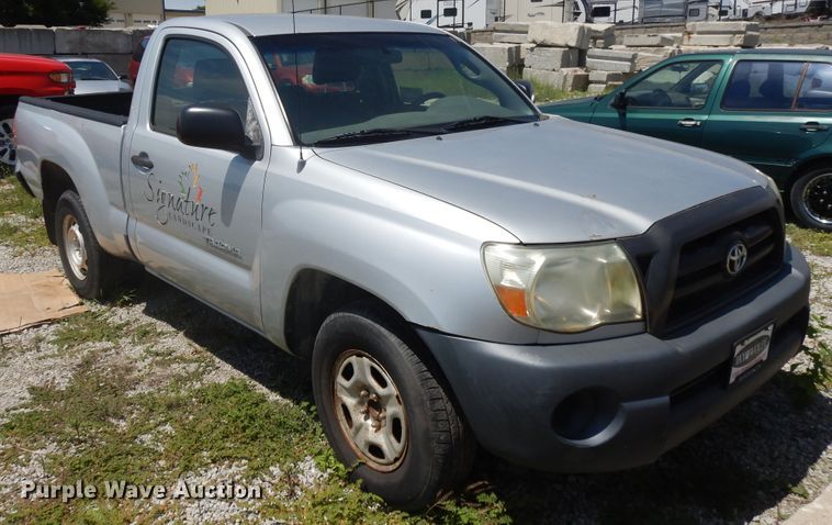 image for item DJ3479 2006 Toyota Tacoma  pickup truck