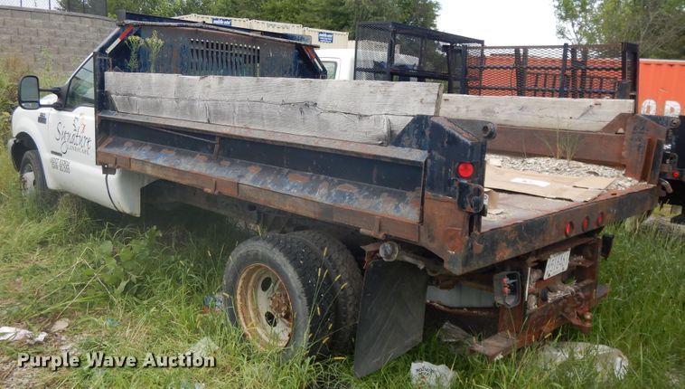 image for item DJ3480 2000 Ford F450 Super Duty  dump truck