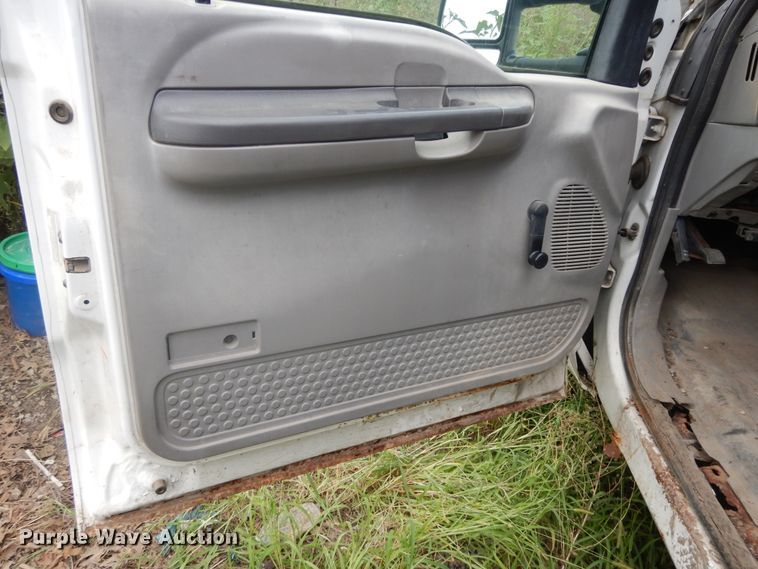 image for item DJ3480 2000 Ford F450 Super Duty  dump truck