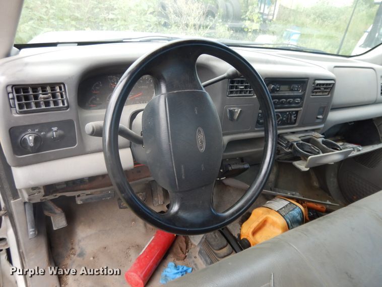 image for item DJ3480 2000 Ford F450 Super Duty  dump truck