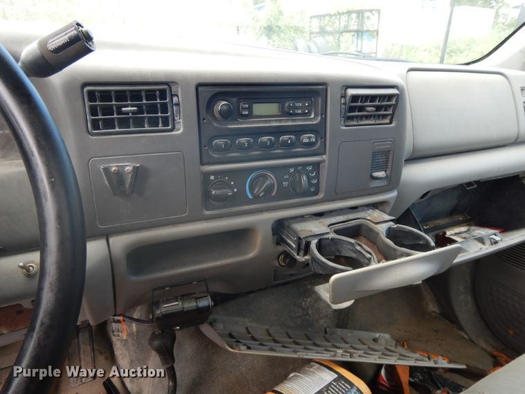 image for item DJ3480 2000 Ford F450 Super Duty  dump truck