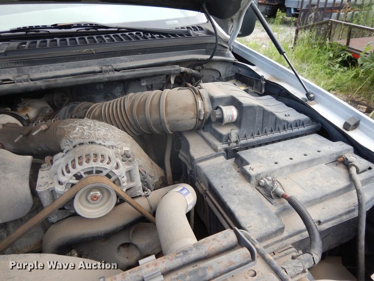 image for item DJ3480 2000 Ford F450 Super Duty  dump truck