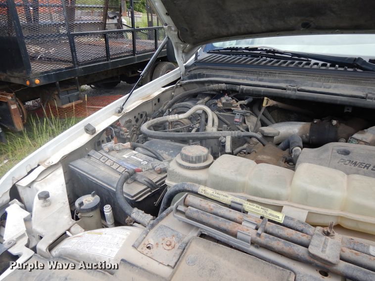 image for item DJ3480 2000 Ford F450 Super Duty  dump truck