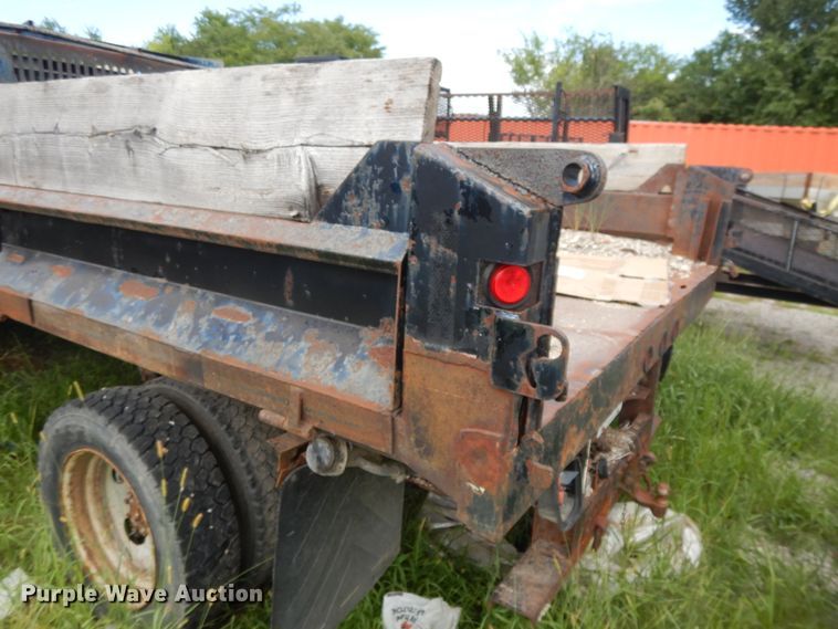 image for item DJ3480 2000 Ford F450 Super Duty  dump truck