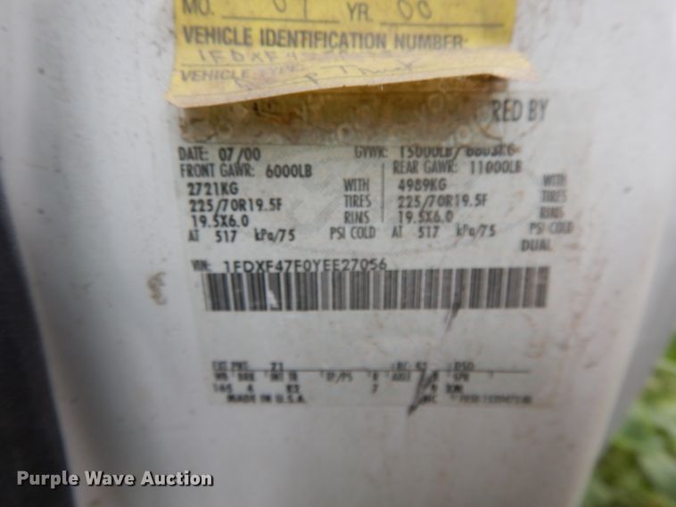 image for item DJ3480 2000 Ford F450 Super Duty  dump truck