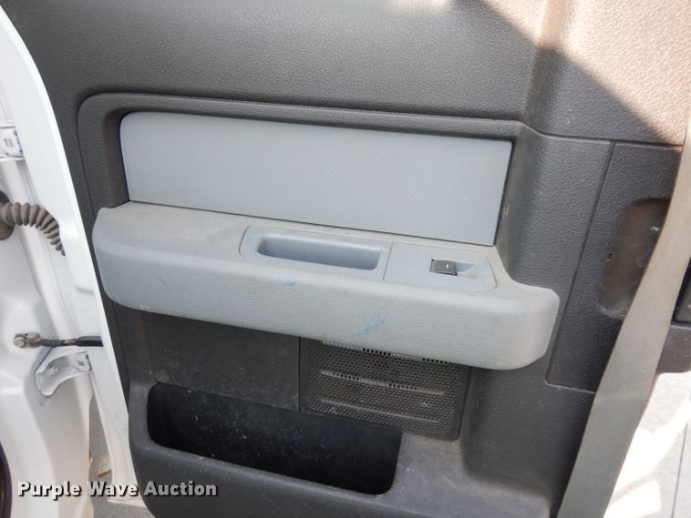 image for item DJ4310 2013 Ford F150  SuperCab pickup truck