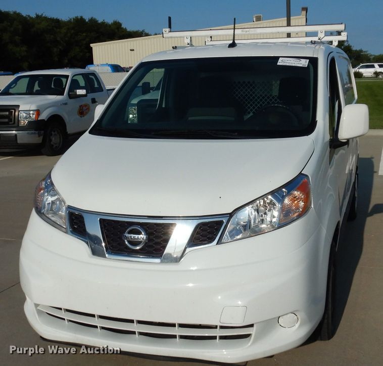 image for item DJ4312 2015 Nissan NV200SV  van