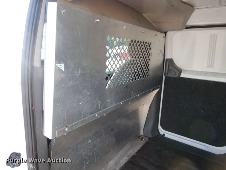 image for item DJ4312 2015 Nissan NV200SV  van