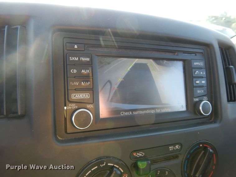 image for item DJ4312 2015 Nissan NV200SV  van