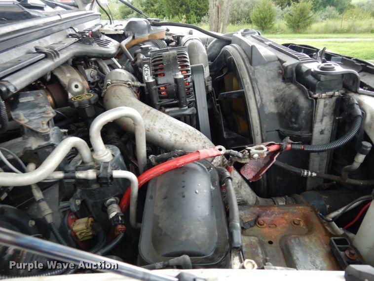 image for item DJ4313 2005 Ford F550 Super Duty XL  flatbed truck