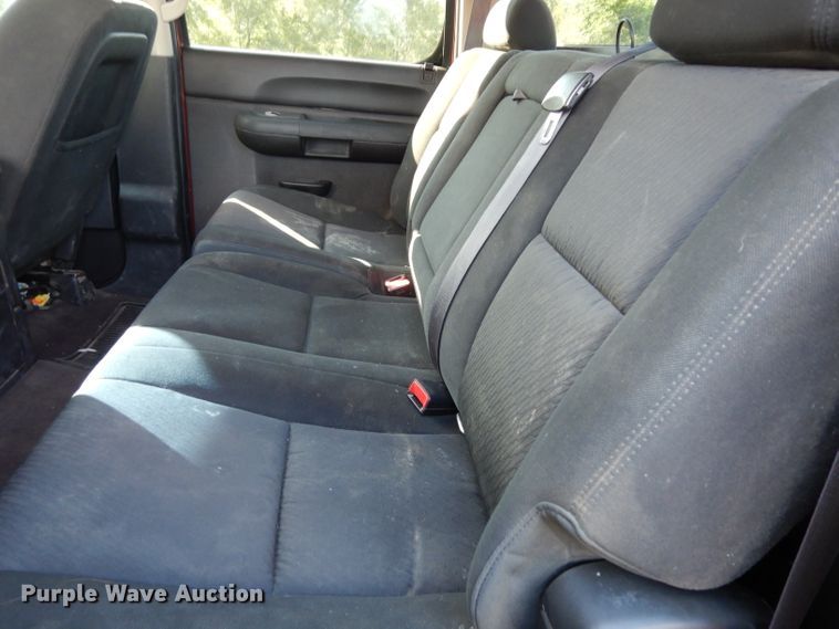 image for item DJ4335 2013 Chevrolet Silverado 1500  Crew Cab pickup truck