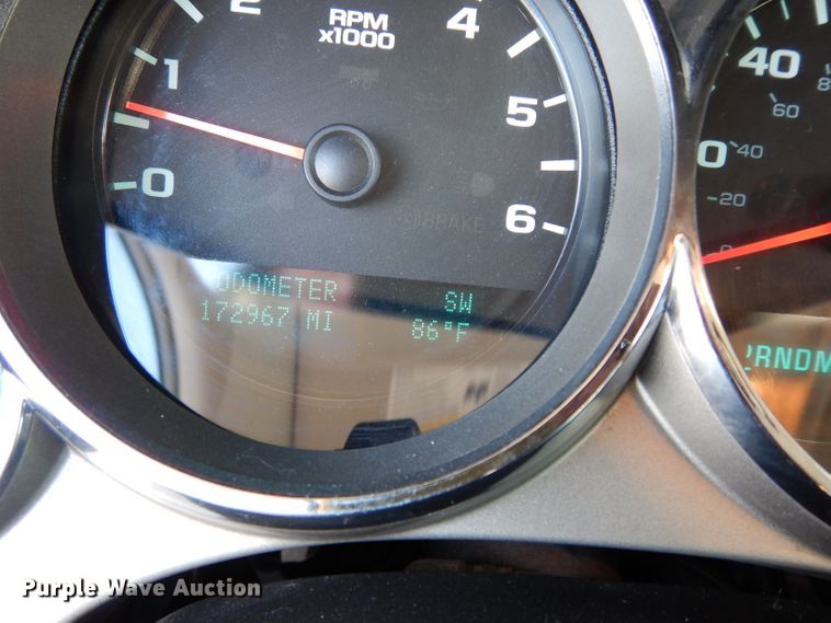 image for item DJ4335 2013 Chevrolet Silverado 1500  Crew Cab pickup truck