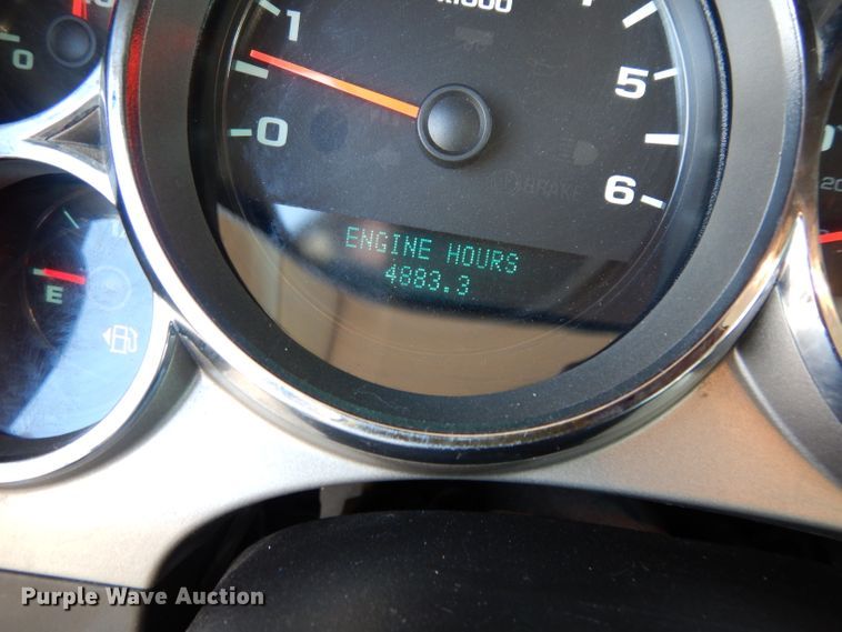 image for item DJ4335 2013 Chevrolet Silverado 1500  Crew Cab pickup truck