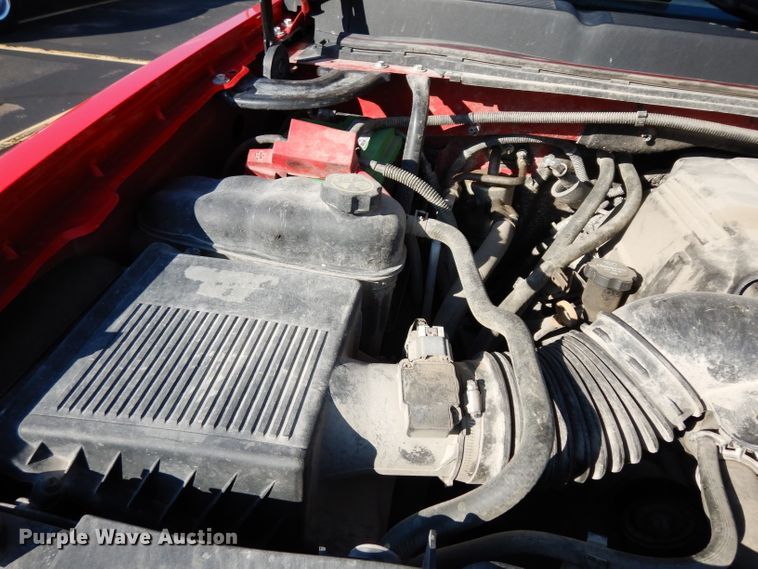 image for item DJ4335 2013 Chevrolet Silverado 1500  Crew Cab pickup truck