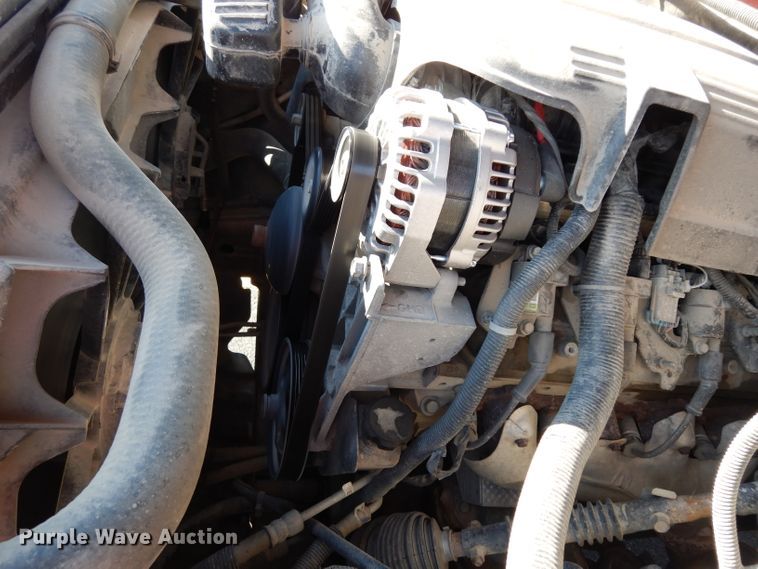 image for item DJ4335 2013 Chevrolet Silverado 1500  Crew Cab pickup truck