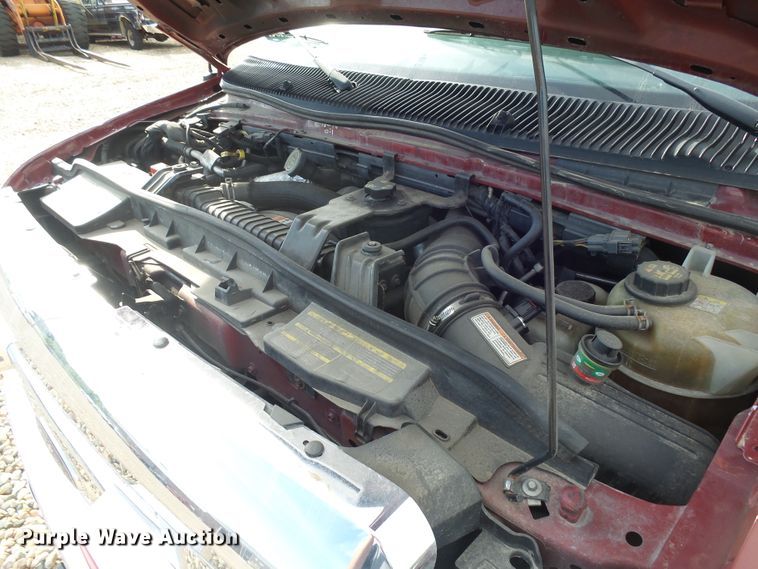 image for item DX9232 2010 Ford Econoline E450  ambulance