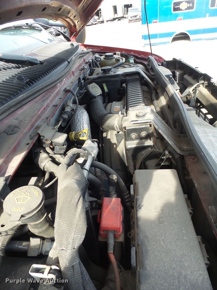 image for item DX9232 2010 Ford Econoline E450  ambulance