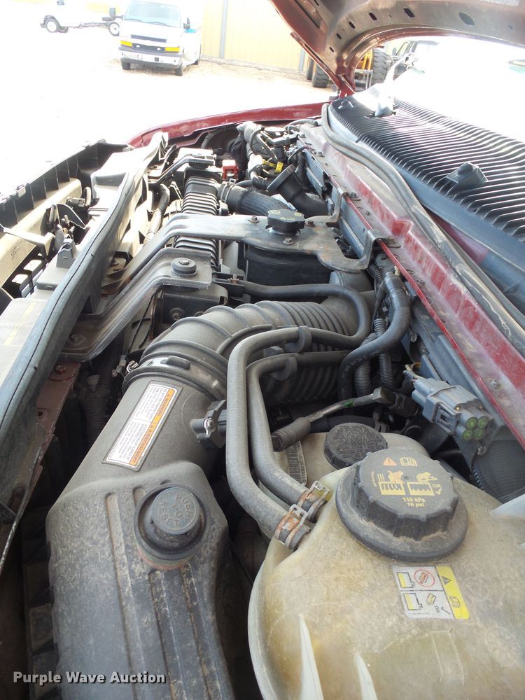 image for item DX9232 2010 Ford Econoline E450  ambulance