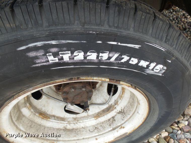 image for item DX9232 2010 Ford Econoline E450  ambulance