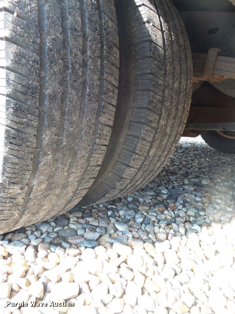 image for item DX9232 2010 Ford Econoline E450  ambulance