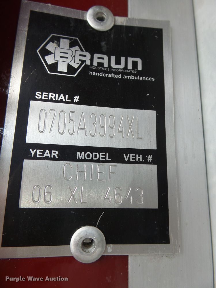 image for item DX9232 2010 Ford Econoline E450  ambulance