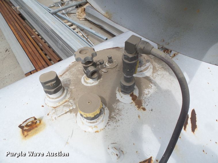 image for item EL9200 Buelher propane tank