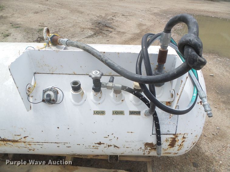 image for item EL9201 (2) Manchester propane tanks