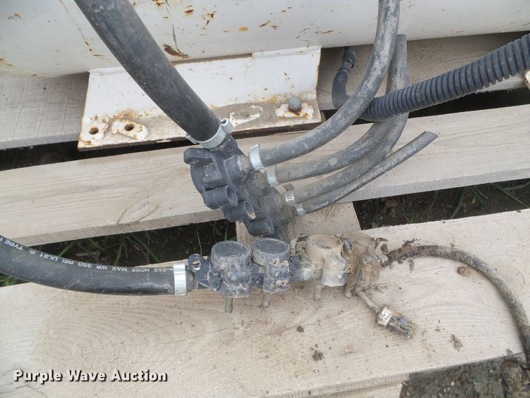 image for item EL9202 (3) Manchester propane tanks