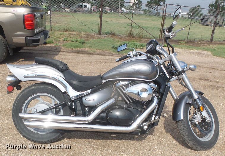 image for item EL9204 2007 Suzuki M50 motorcycle