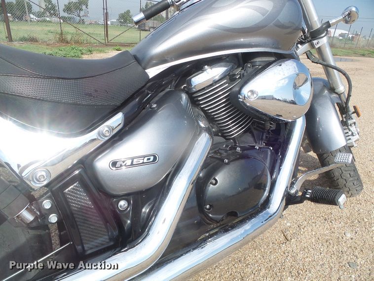 image for item EL9204 2007 Suzuki M50 motorcycle