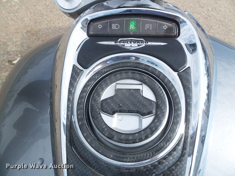 image for item EL9204 2007 Suzuki M50 motorcycle