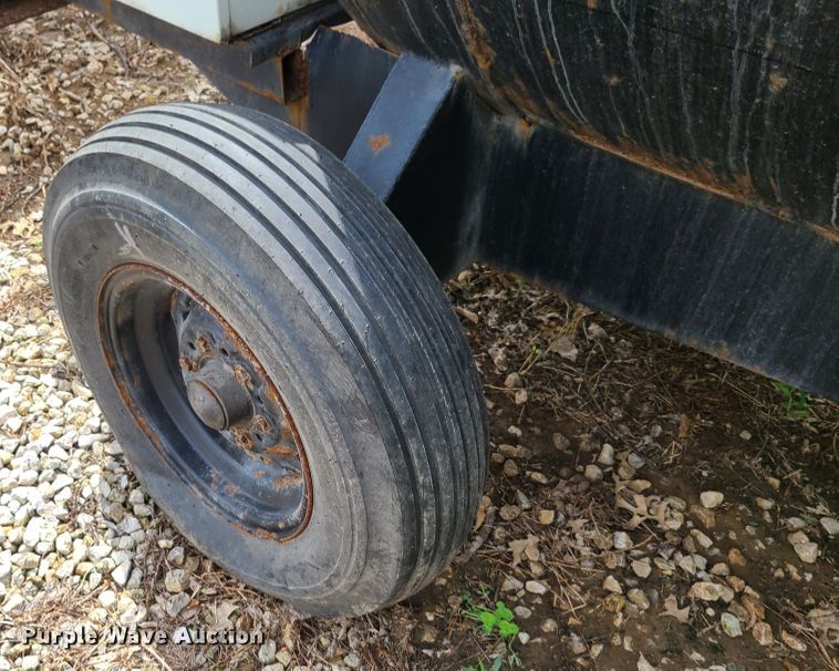 image for item EL9931 Fuel tank