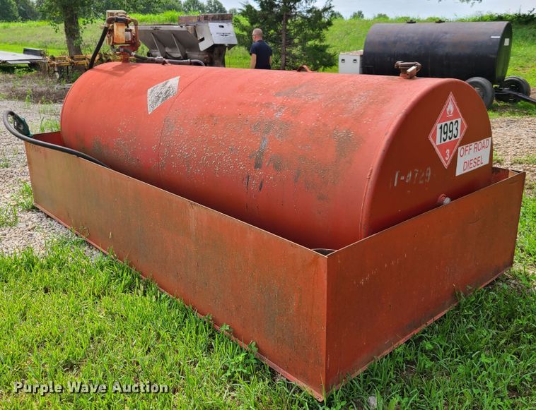 image for item EL9932 Fuel tank