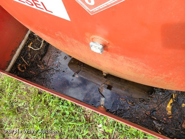 image for item EL9933 Fuel tank